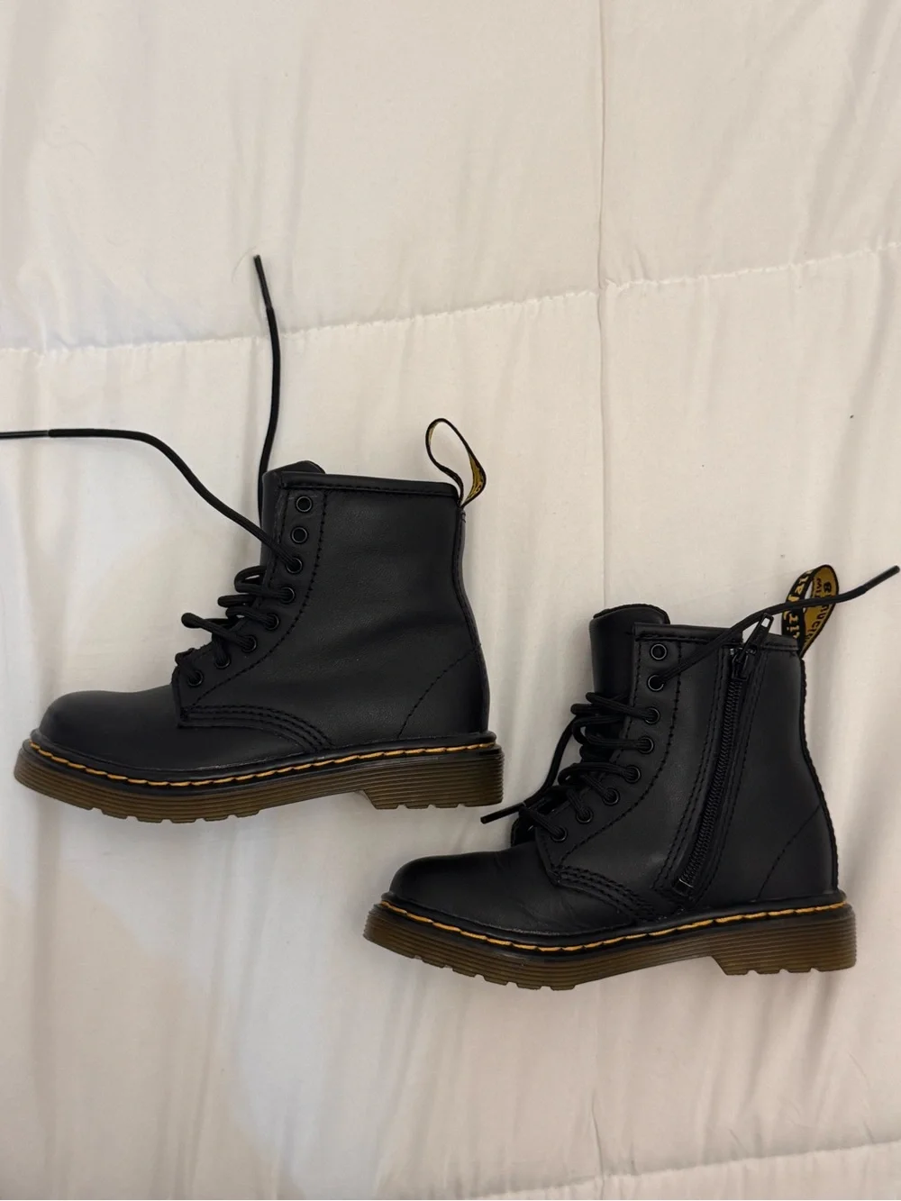 DR MARTENS TODDLER 1460 SOFTY T LEATHER LACE UP BOOTS